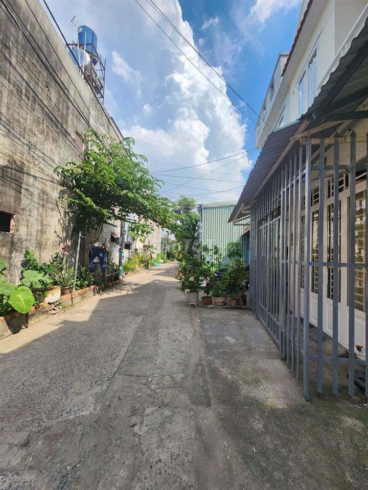 CHÍNH CHỦ CHO THUÊ NHÀ NGUYÊN CĂN MỚI - XUÂN THỚI SƠN 