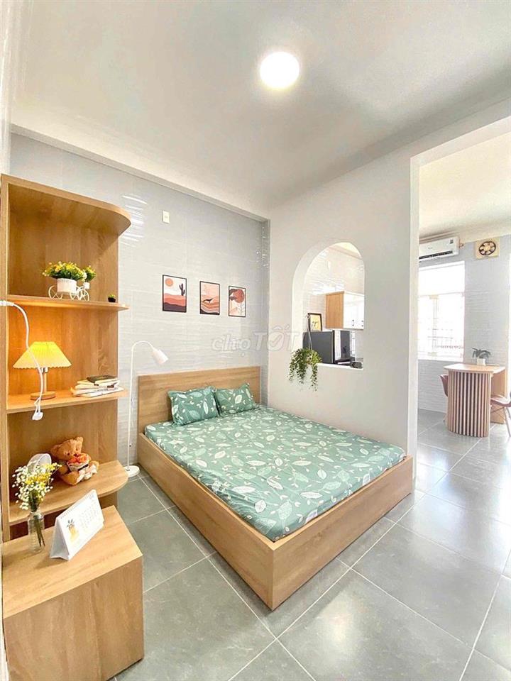 🔥🌷KHU PHAN XÍCH LONG🌷🔥GẦN HOÀNG SA TRƯỜNG SA 30M² CỬA SỔ TRỜI