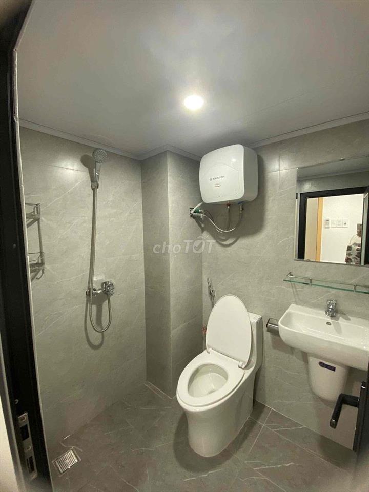 Căn hộ mới 100% gần đại học FPT full nội thất