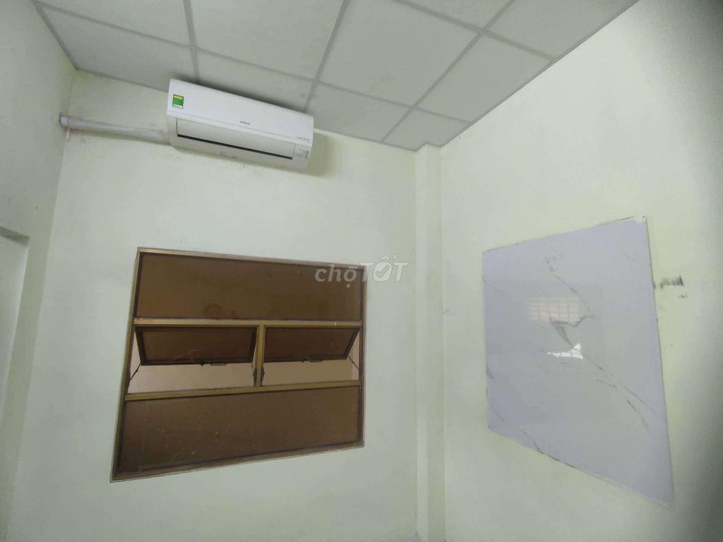 phòng cho 1 nữ đi làm thuê