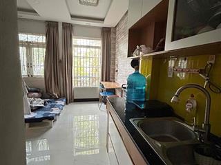 Phòng Trọ ban công riêng cửa sổ trời đón gió