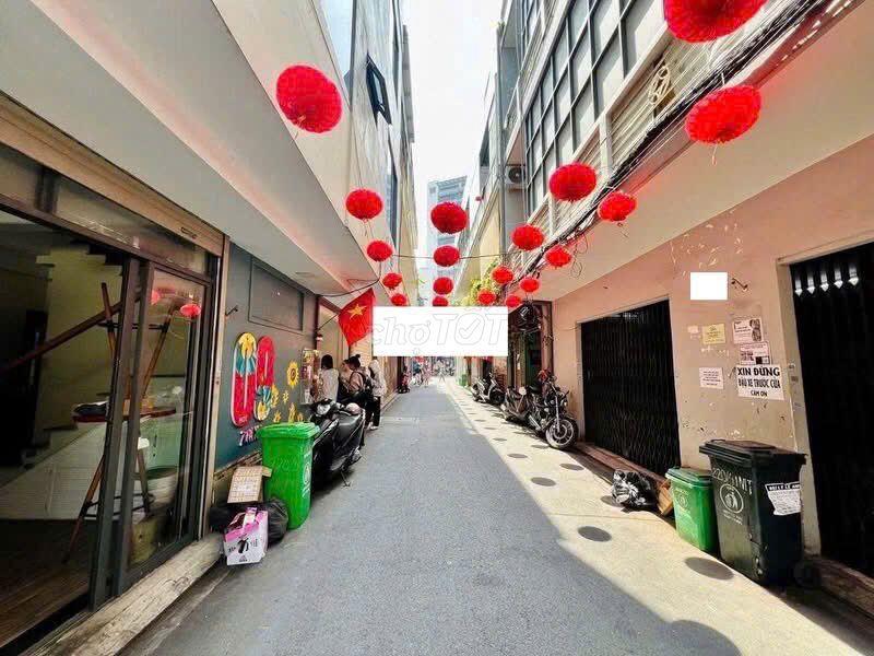 MẶT BẰNG RỘNG ĐẸP LẦU 2, CĂN GÓC FULL KÍNH