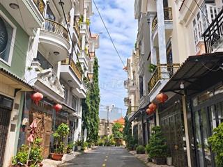 4 TỎI NHỈNH – NGUYỄN ẢNH THỦ, Q12 – HẺM XE TẢI 7M