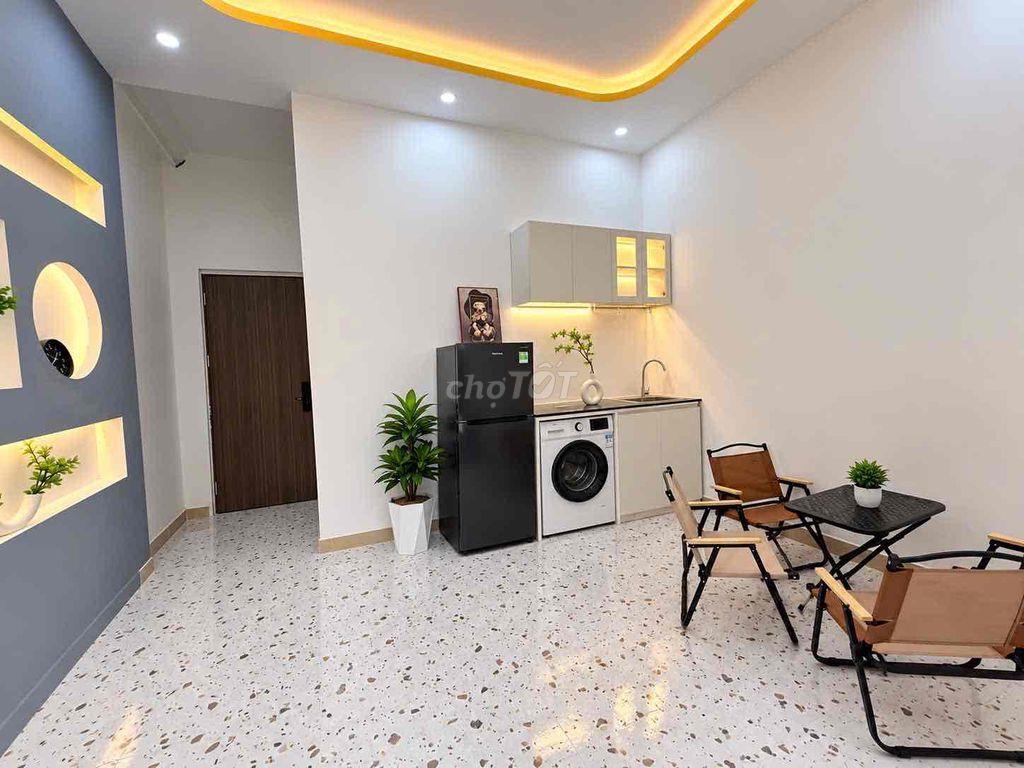 🏡 CĂN HỘ 2PN FULL NỘI THẤT – BAN CÔNG SIÊU RỘNG NGAY CV LÊ THỊ RIÊNG