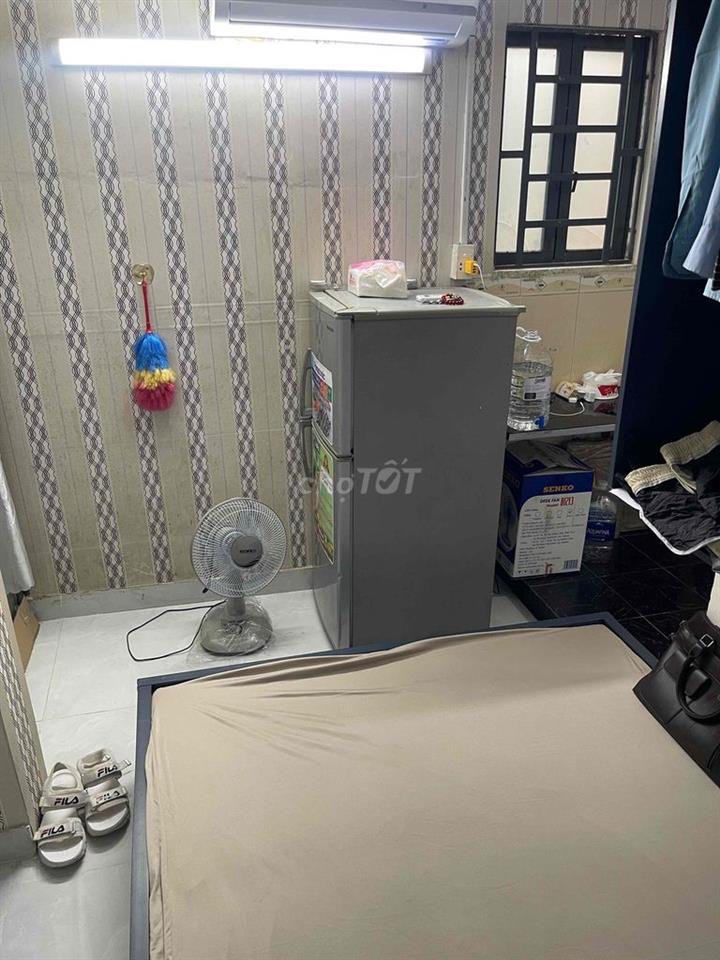 Pass lại phòng trọ 3 triệu gần Dương Quảng Hàm, GV