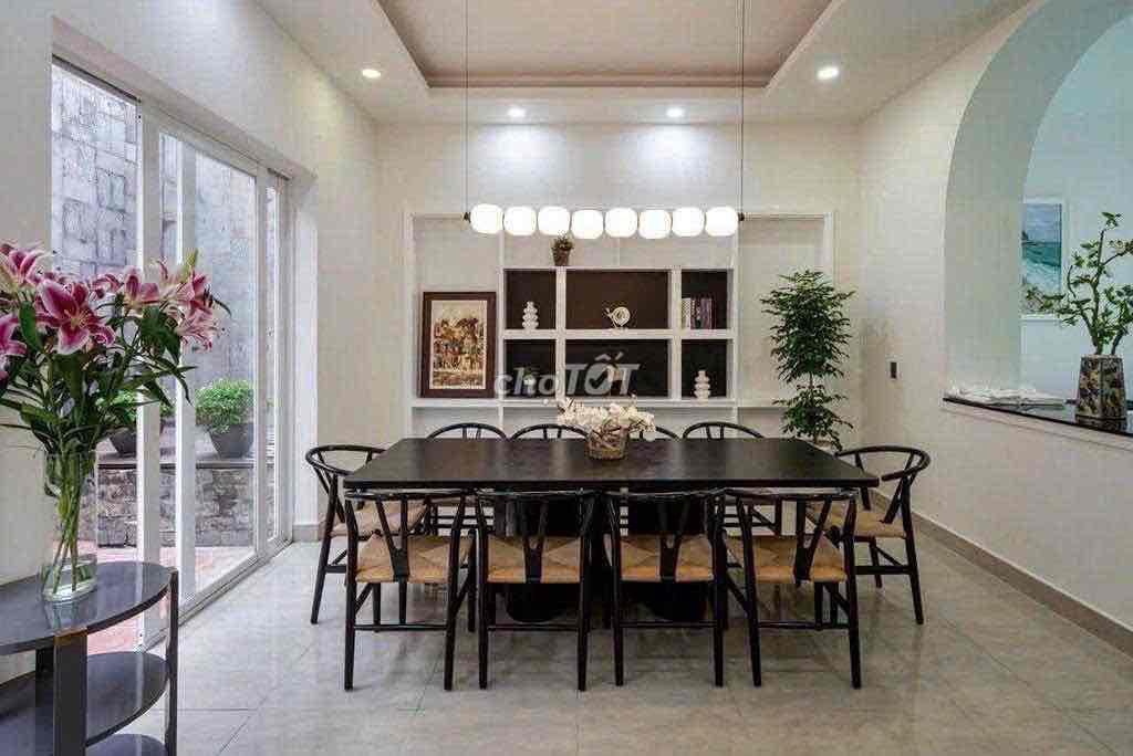 CHO THUÊ BIỆT THỰ THẢO ĐIỀN SANG TRỌNG