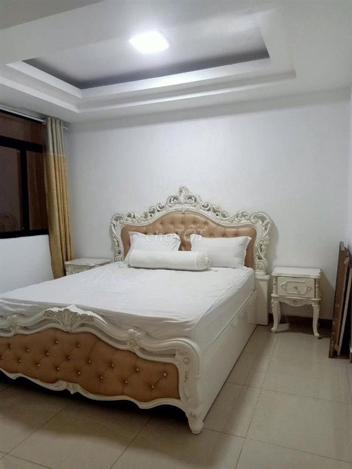 CHO THUÊ CĂN HỘ 2PN 2WC 90M2 CÓ NỘI THẤT - QUẬN 7 - VÀO Ở NGAY