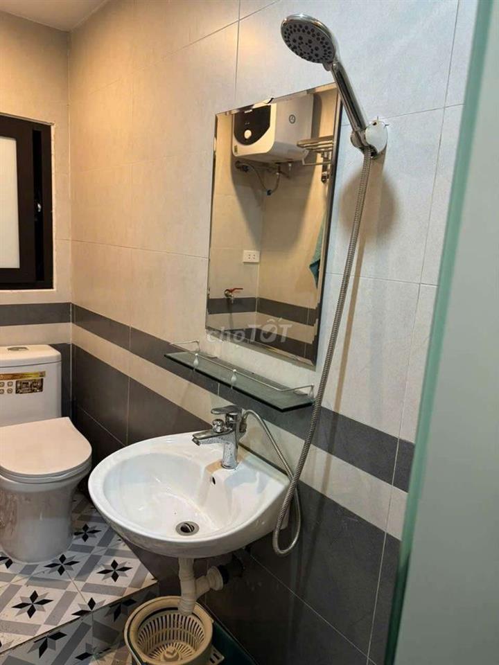 CHTT 2 ngủ - gần hồ công viên, gần chợ