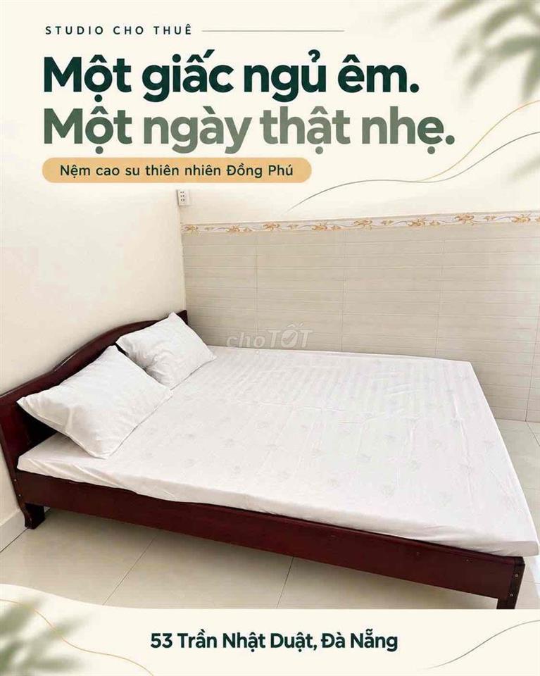 STUDIO GẦN BIỂN, BAN CÔNG RỘNG