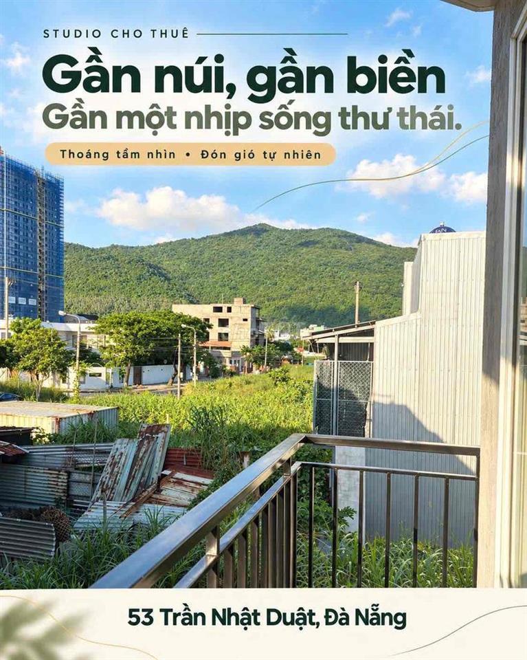 STUDIO GẦN BIỂN, BAN CÔNG RỘNG