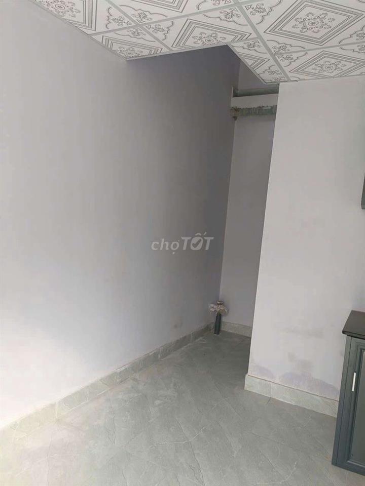 bán nhà sổ Hồng dsh 2 người