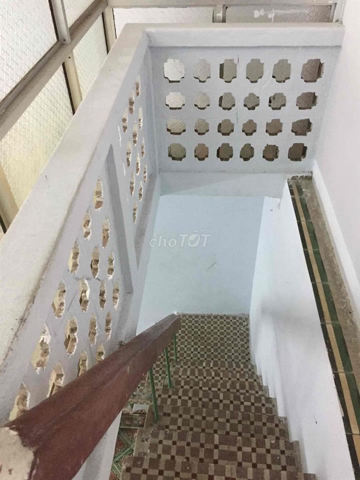 Cho thuê nhà riêng phố Tô Hiệu