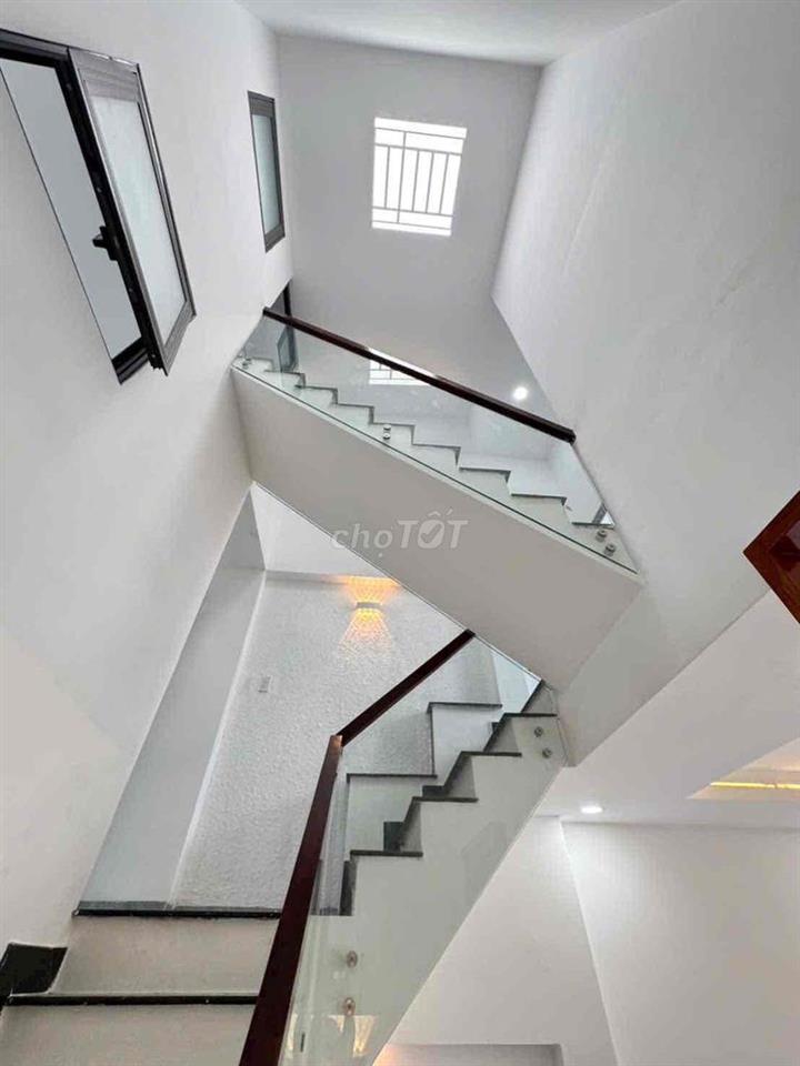 HẺM Ô TÔ GẦN AEON TÂN PHÚ CHỈ CHẠM 5Tỷ