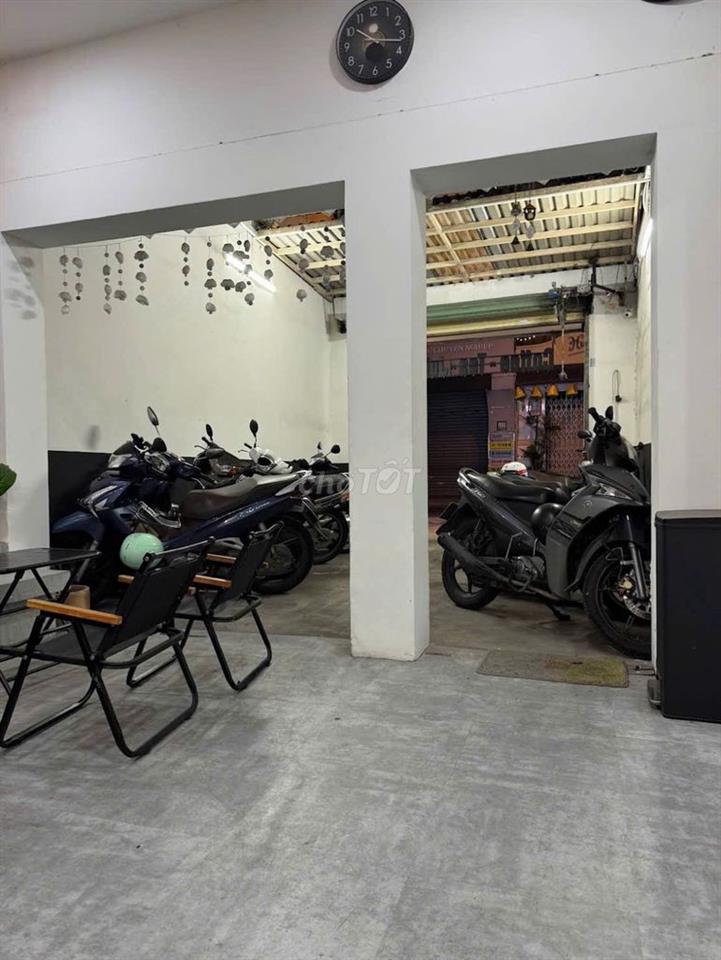 Bán nhà mặt tiền Trương Quốc Dung Phú Nhuận, gần Nguyễn Văn Trỗi