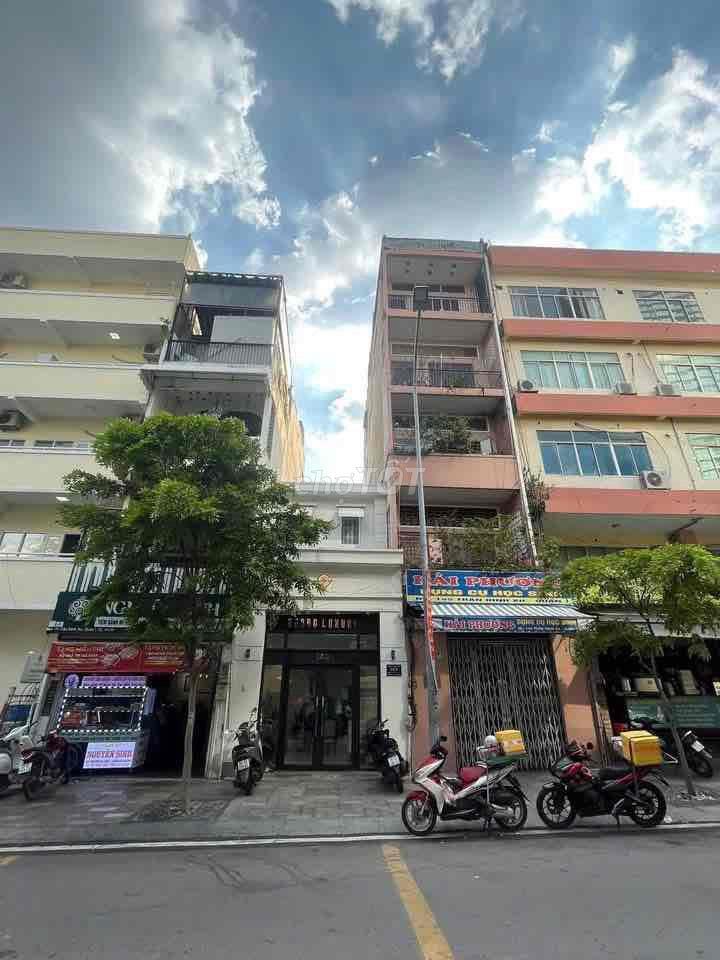 Cho Thuê Nhà Mặt Tiền Trần Đình Xu Quận 1 80 m² 2 Tầng - 40 Tr