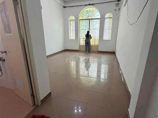 Cho Thuê Nhà Mặt Tiền Nguyễn Văn Thủ Quận 1 72 m² 5 Tầng 6 PN - 60 Tr