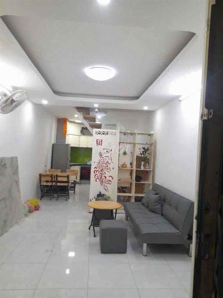 Cho Thuê Nhà Trần Đình Xu Quận 1 27 m² 2 Tầng 2 PN - 10.5 Triệu