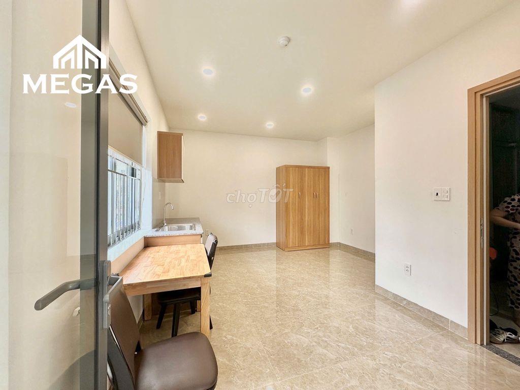 Studio Ban Công & Cửa Sổ Full Nội Thất | Ngay Aeon Tân Phú Chỉ 5 Củ