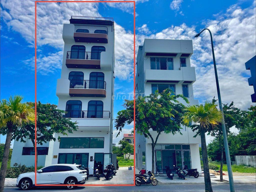 BÁN TÒA CĂN HỘ 5,5 TẦNG  KĐT FPT ĐÀ NẴNG | DÒNG TIỀN 80 TRIỆU/THÁNG