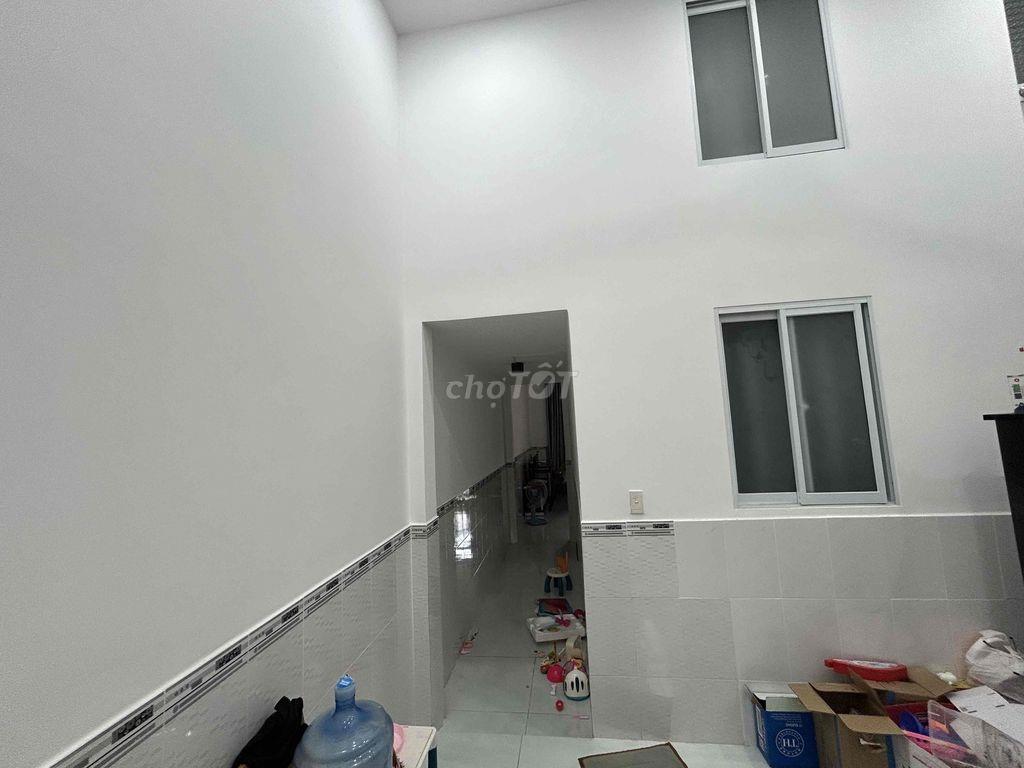 Nhà phố mặt tiền Hưng Định 23