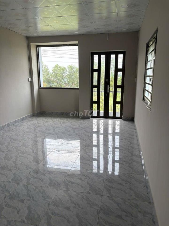 Cần bán gấp nhà đất 651m² thổ cư, Đức Hòa, có sổ hồng thổ cư đầy đủ