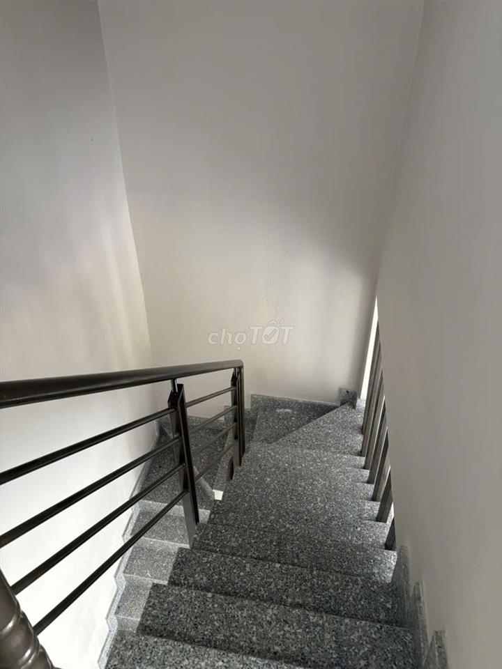 Cần bán gấp nhà đất 651m² thổ cư, Đức Hòa, có sổ hồng thổ cư đầy đủ