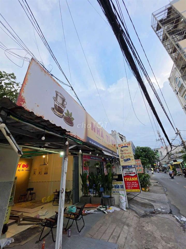 Sang nhượng mặt bằng