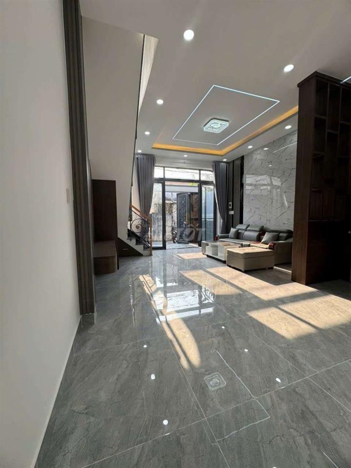 TÔI CHÍNH CHÚ CẦN BÁN NHÀ