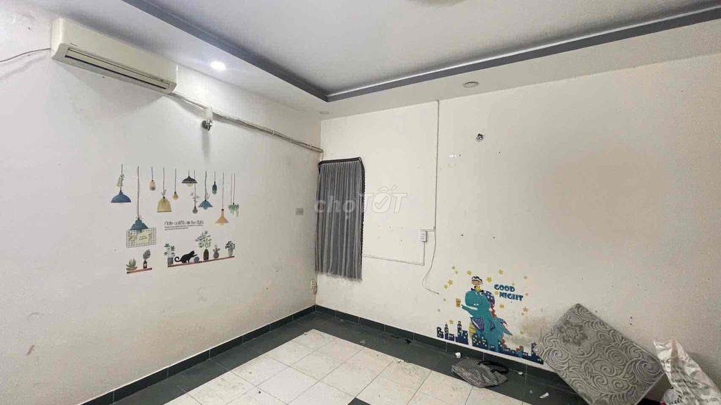 Khu bình Phú quận 6 ( 6 tỷ 500 ) Ngang 5m dài 14m hẻm 5m Kết cấu 1 trệ