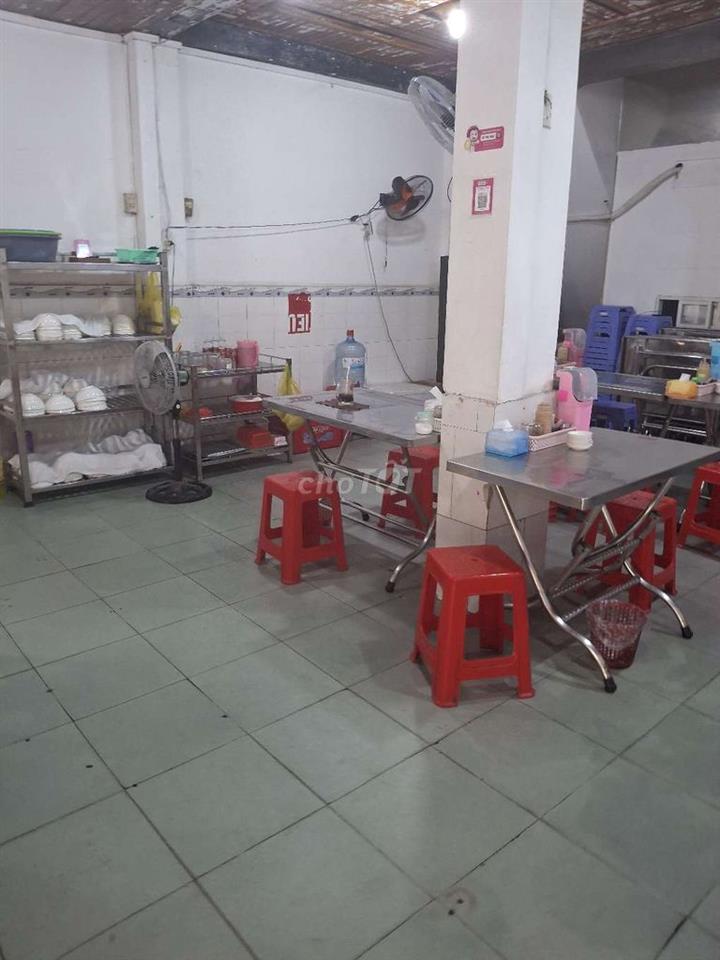 tôi cần sang quan gấp