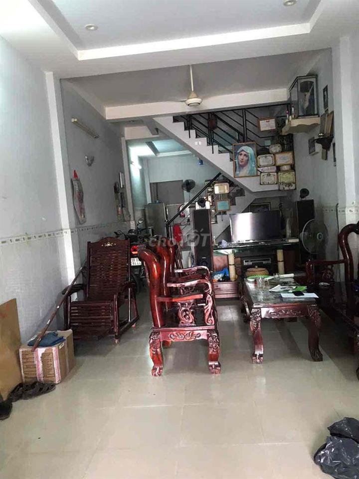 Cần tiền bán rẻ gấp căn nhà hẻm xe tải quay đầu