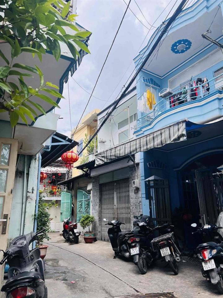 nhà cuối Nguyễn Sơn, BHHA, mặt tiền đường chỉ 2,4 tỷ