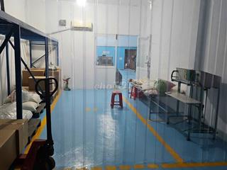 Cần tiền bán lỗ  xưởng thực phẩm ( Kế bên UNND Bình Mỹ cũ)
