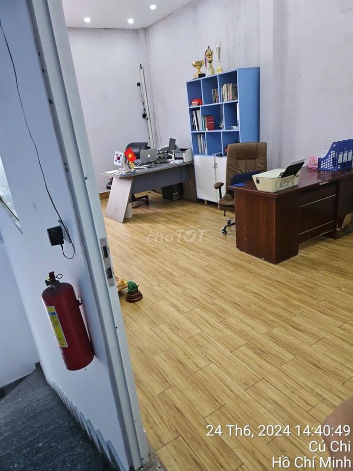 Cần tiền bán lỗ  xưởng thực phẩm ( Kế bên UNND Bình Mỹ cũ)