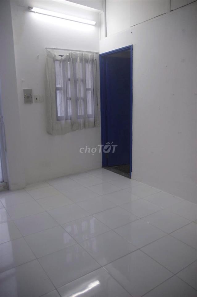 Cho thuê nhà nguyên căn hẻm 54 Trần Quang Khải