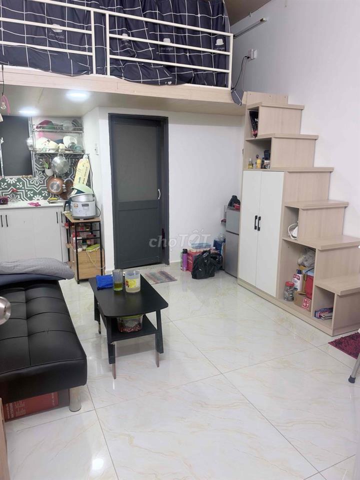 Cần Sang Hợp Đồng Thuê Phòng Còn 6 Tháng