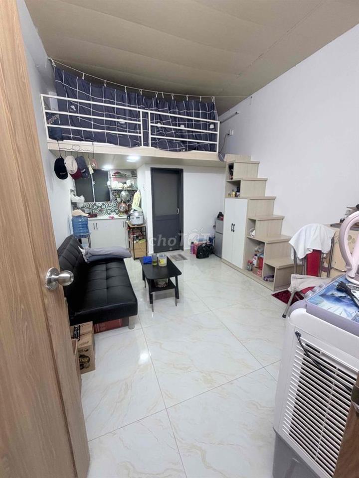 Cần Sang Hợp Đồng Thuê Phòng Còn 6 Tháng