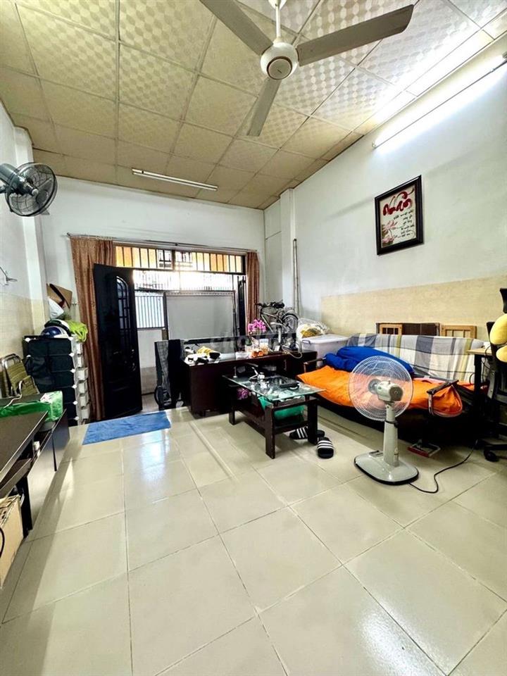 DƯƠNG BÁ TRẠC Q8 – 64M² – SÁT QUẬN 1 – CHỈ 6,3 TỶ!