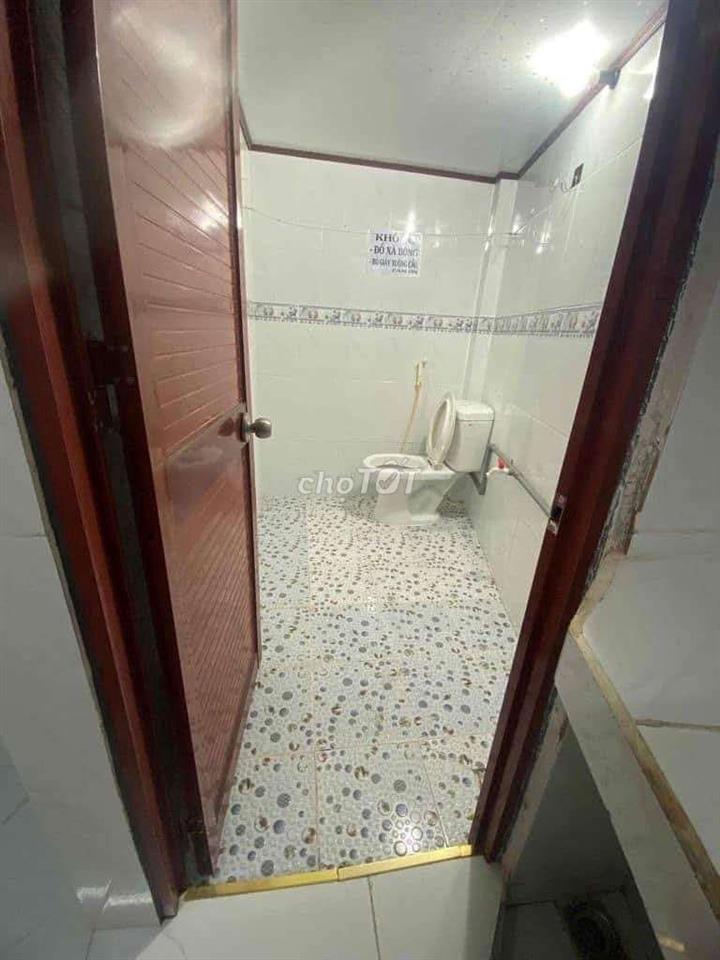 Nhà tiện kinh doanh dãy trọ, đang có thu nhập đều mổi tháng
