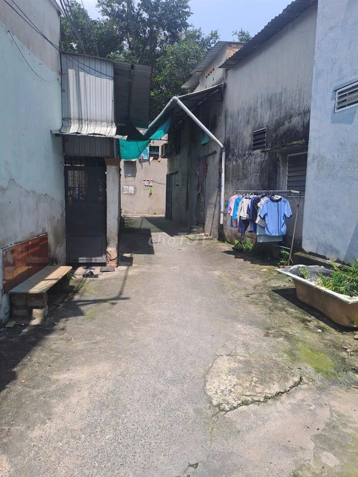 💥💥NHÀ CẤP 4 CÁCH MẶT ĐƯỜNG BÌNH CHIỂU 50M 📍 Quận Thủ Đức