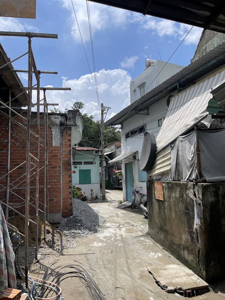 💥💥NHÀ CẤP 4 CÁCH MẶT ĐƯỜNG BÌNH CHIỂU 50M 📍 Quận Thủ Đức