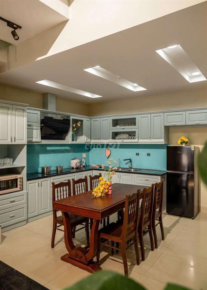 cho thuê nhà sát cầu Trần Thị Lý 4pn