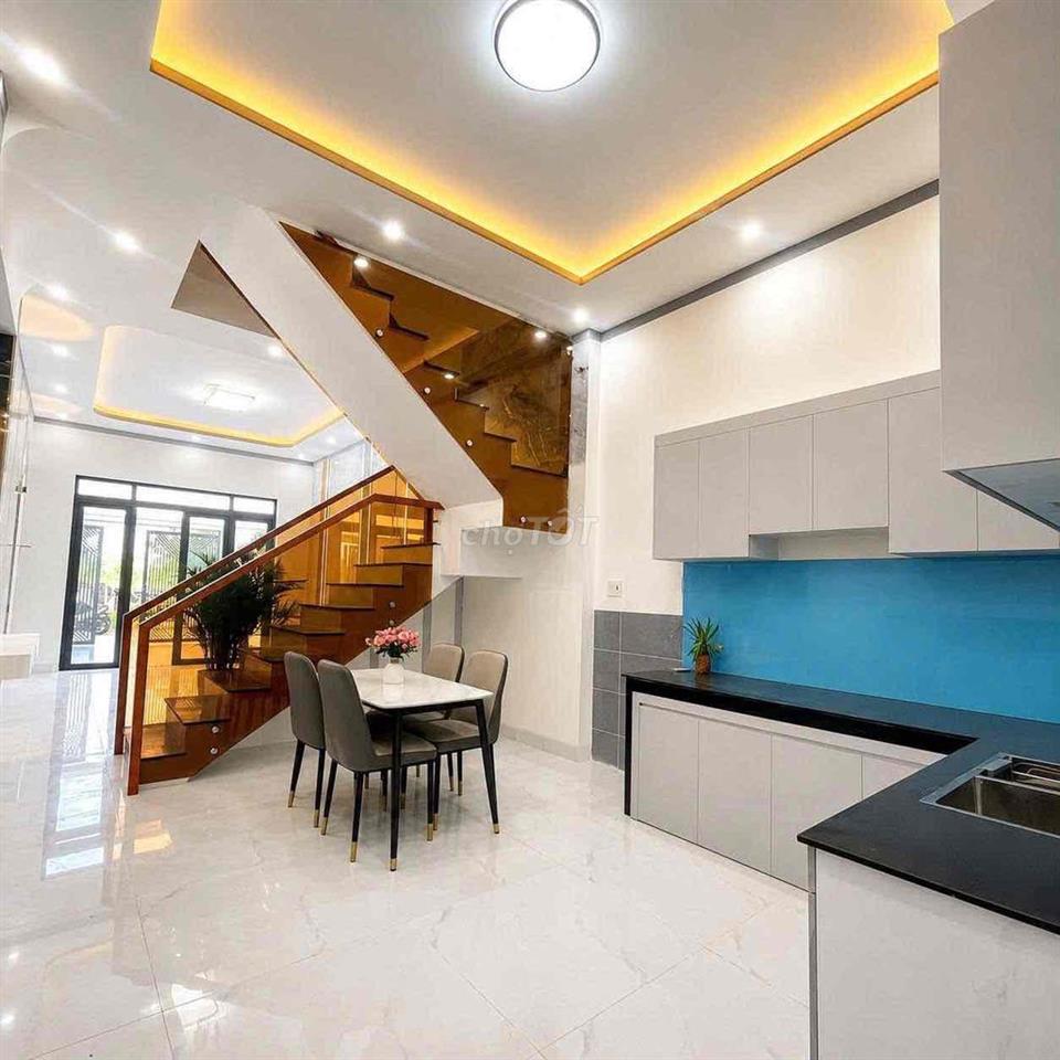 Nhà phố gần KDL Bửu Long