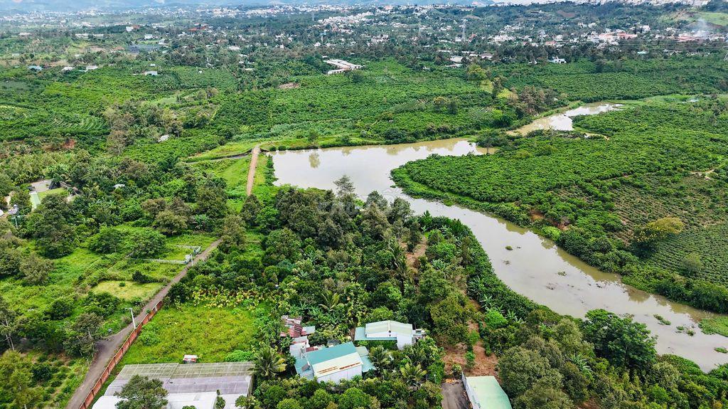 **CẦN BÁN ĐẤT ĐẸP MẶT HỒ – HẺM HOÀI THANH, BẢO LỘC | QUỸ ĐẤT 4.810M²*