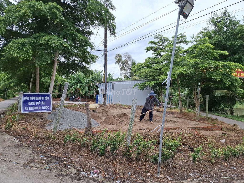 Bán đất lô gốc 2 mặt tiền chính chủ thương lượng