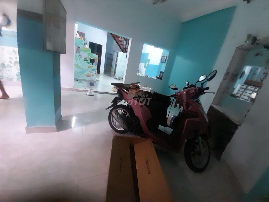Chính chủ cho thuê nhà nc