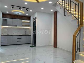 Nhà góc hẻm Âu Duong  2 căn liền ,vừa ở vừa cho thuê -Dt 42m2 -4 tầng