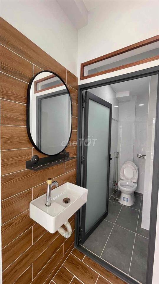 Nhà góc hẻm Âu Duong  2 căn liền ,vừa ở vừa cho thuê -Dt 42m2 -4 tầng