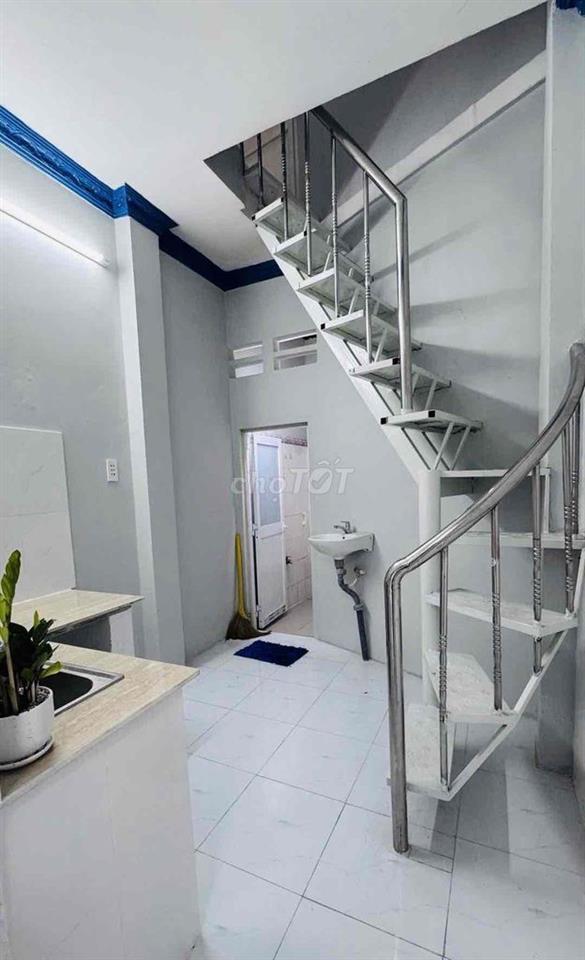 🌈 Nhỉnh 2 t.ỷ có nhà riêng dt 2.5m x 6.5m-2 tầngNgay Phạm Hùng Q8
