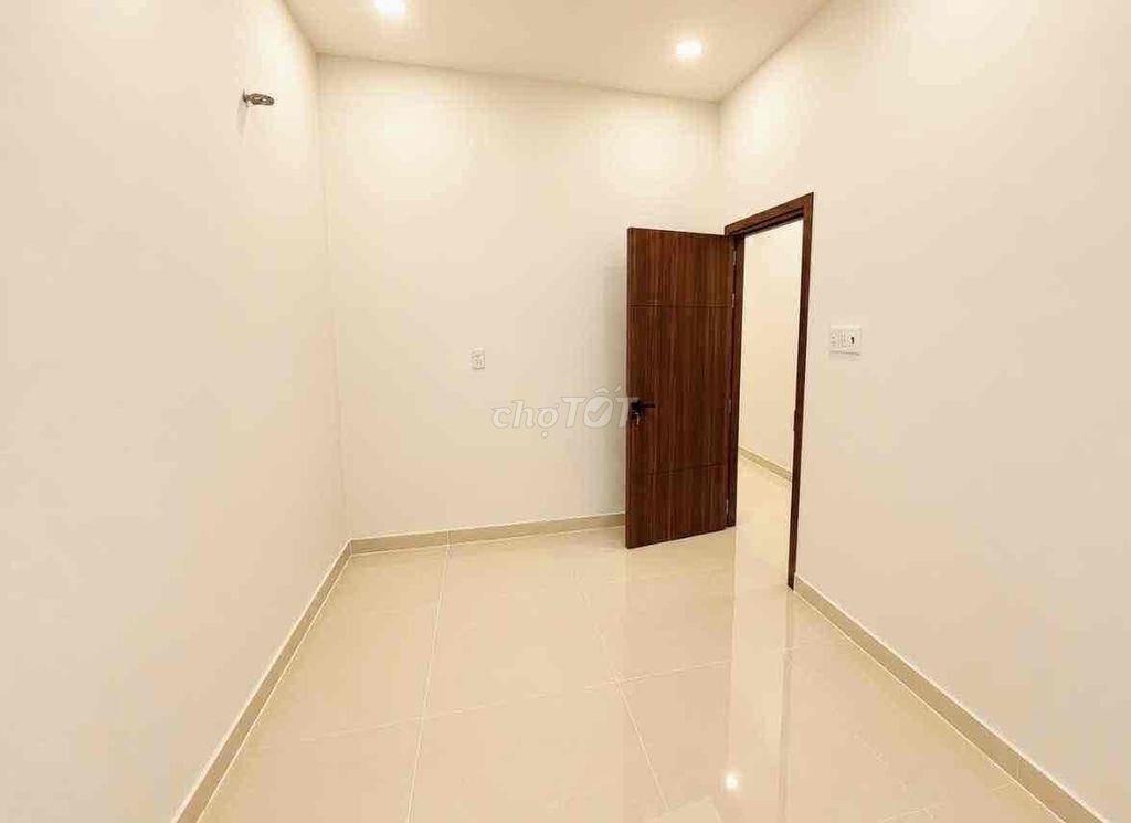 Gần Satra Phạm Hùng nhà 2 tầng 3 PN -Dt 68m2 .hẻm xe hơi -Nhỉnh 3 tỷ